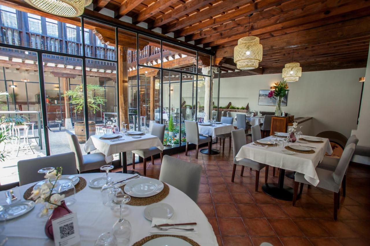 Hotel Casa Palacio Ucles Exterior photo