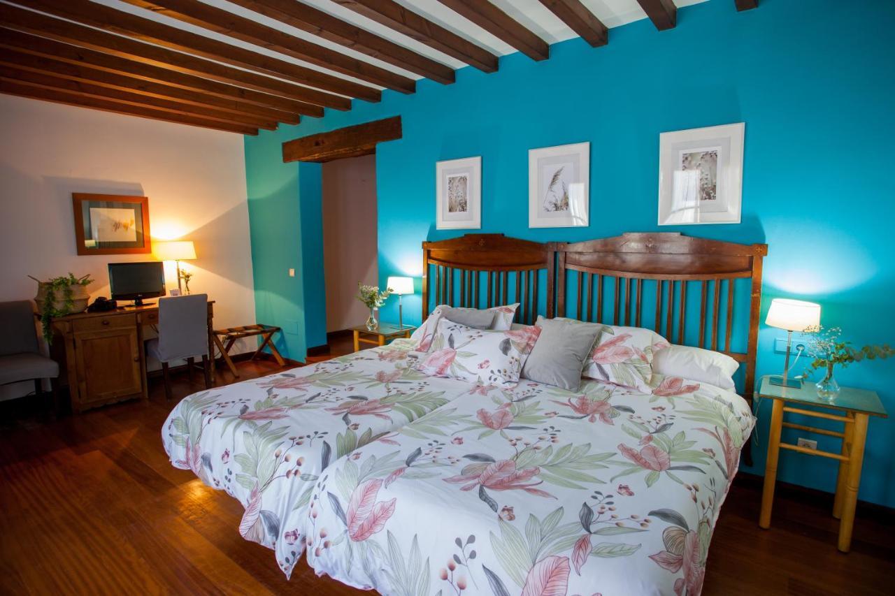 Hotel Casa Palacio Ucles Exterior photo